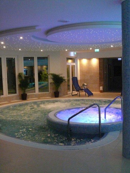 Garden Hotel Wellness Es Konferencia โซลนอค สิ่งอำนวยความสะดวก รูปภาพ